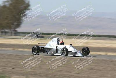 media/Jun-02-2024-CalClub SCCA (Sun) [[05fc656a50]]/Group 4/Qualifying/